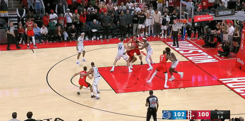 将功补过,申京1.4秒接球极限勾手命中助火箭绝平魔术