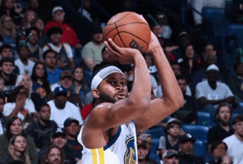 勇士自研3D球员打造完毕!穆迪赛季三分超45%,打服科尔给足地位